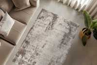 meghanlalee-bea237taup